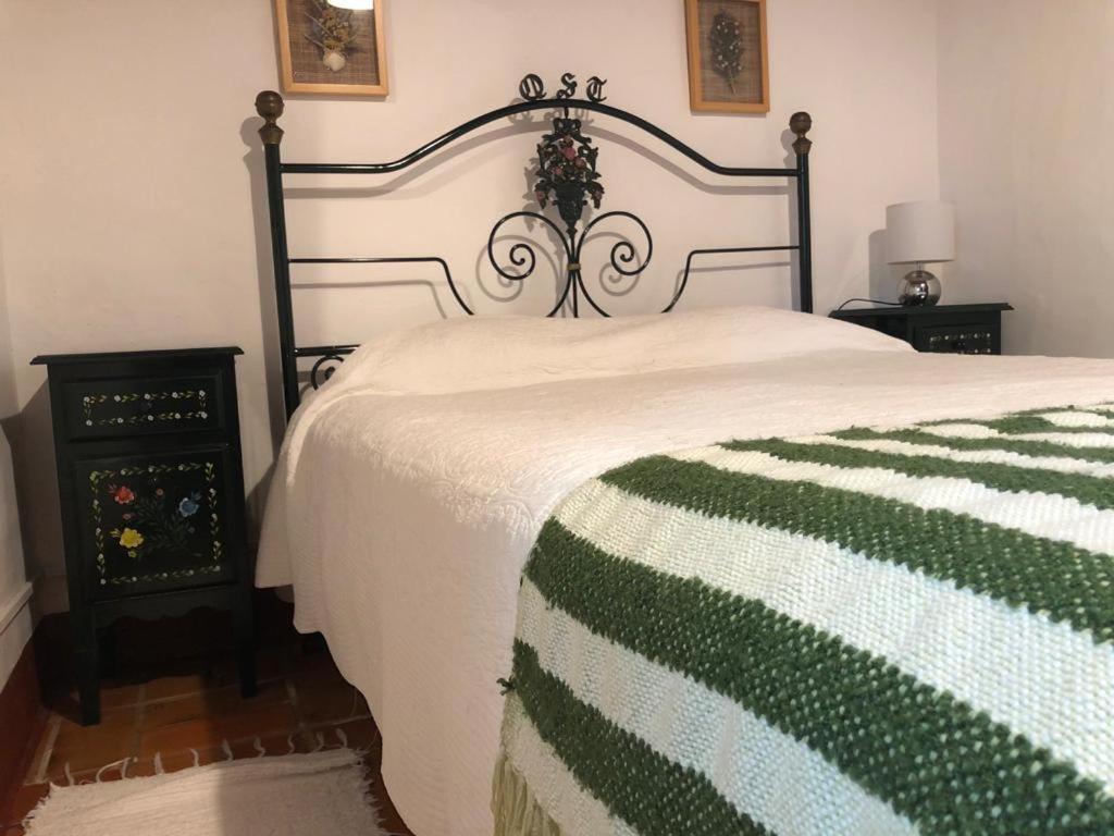 Hostal Quinta Do Sardanito De Tras Zambujeira do Mar Exterior foto